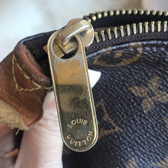 Louis Vuitton Totally MM tote - Picture 8 of 13